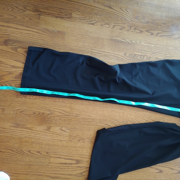 Nike Dri-fit Straight Leg Mid-rise Yoga Pants - Picture 6 of 6